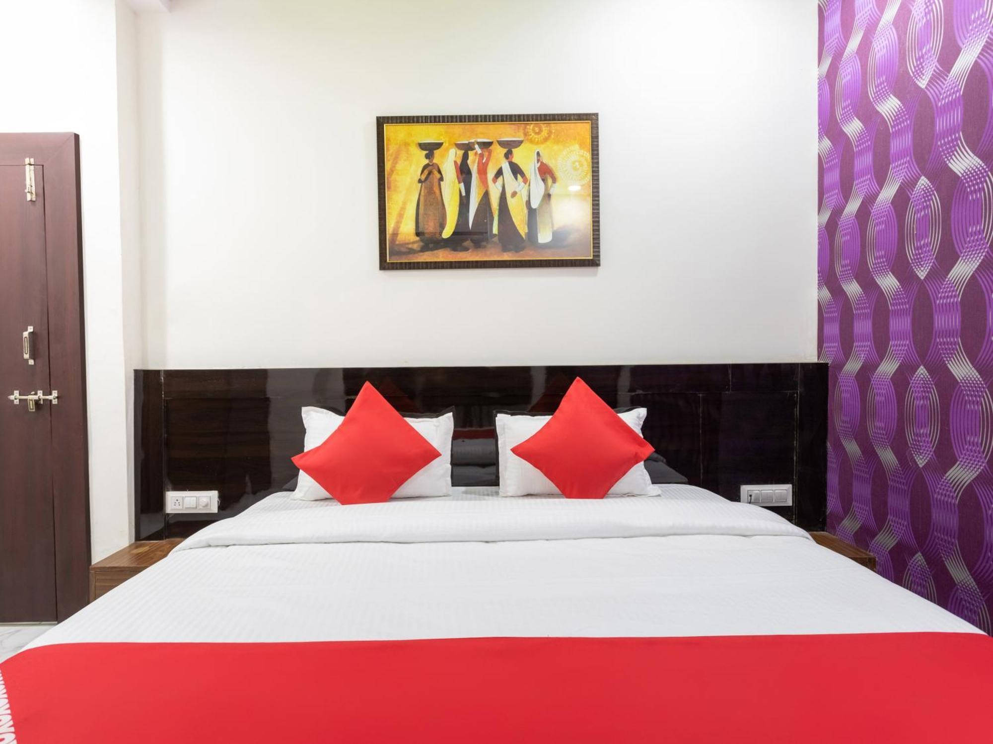 Hotel O Savitri Regency Бопал Екстериор снимка
