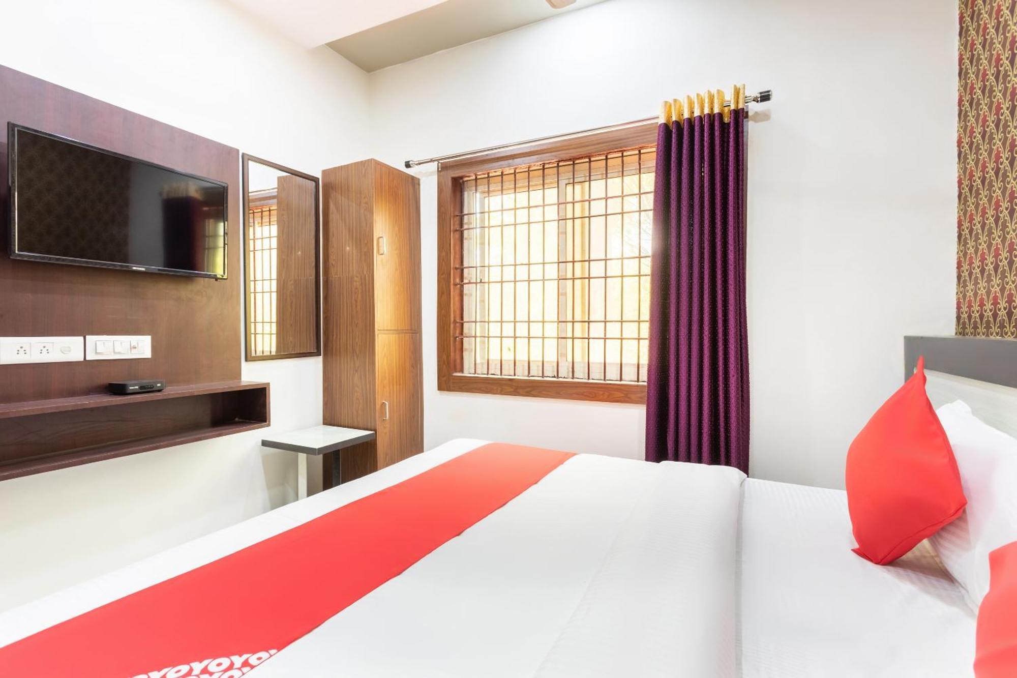 Hotel O Savitri Regency Бопал Екстериор снимка